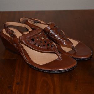 Sofft brown wedge sandal ~ 9.5